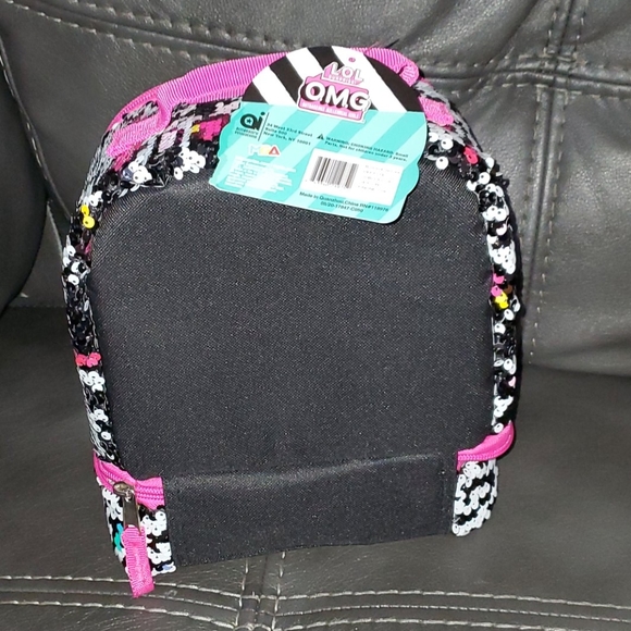 O.M.G. L.O.L surprise! - Picture 5 of 5